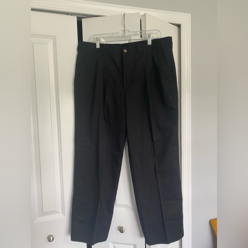Men’s black pants